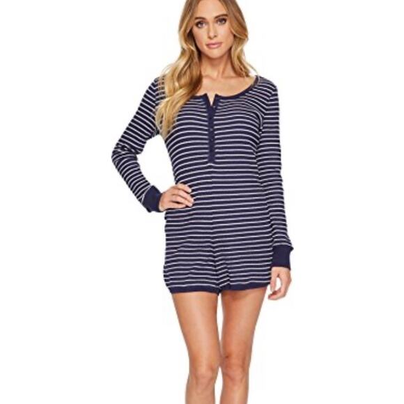 NWT REVOLVE Plush one piece navy and white pajamas long sleeve shorts size xs - Picture 1 of 9